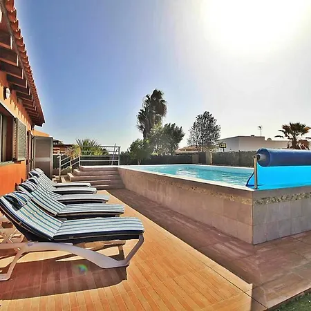 Lucia Golf Villa *